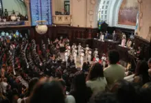 Cerimônia de abertura do Parlamento Juvenil 2026 reuniu estudantes de todo o estado