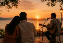 Casal aproveita uma atmosfera de romance